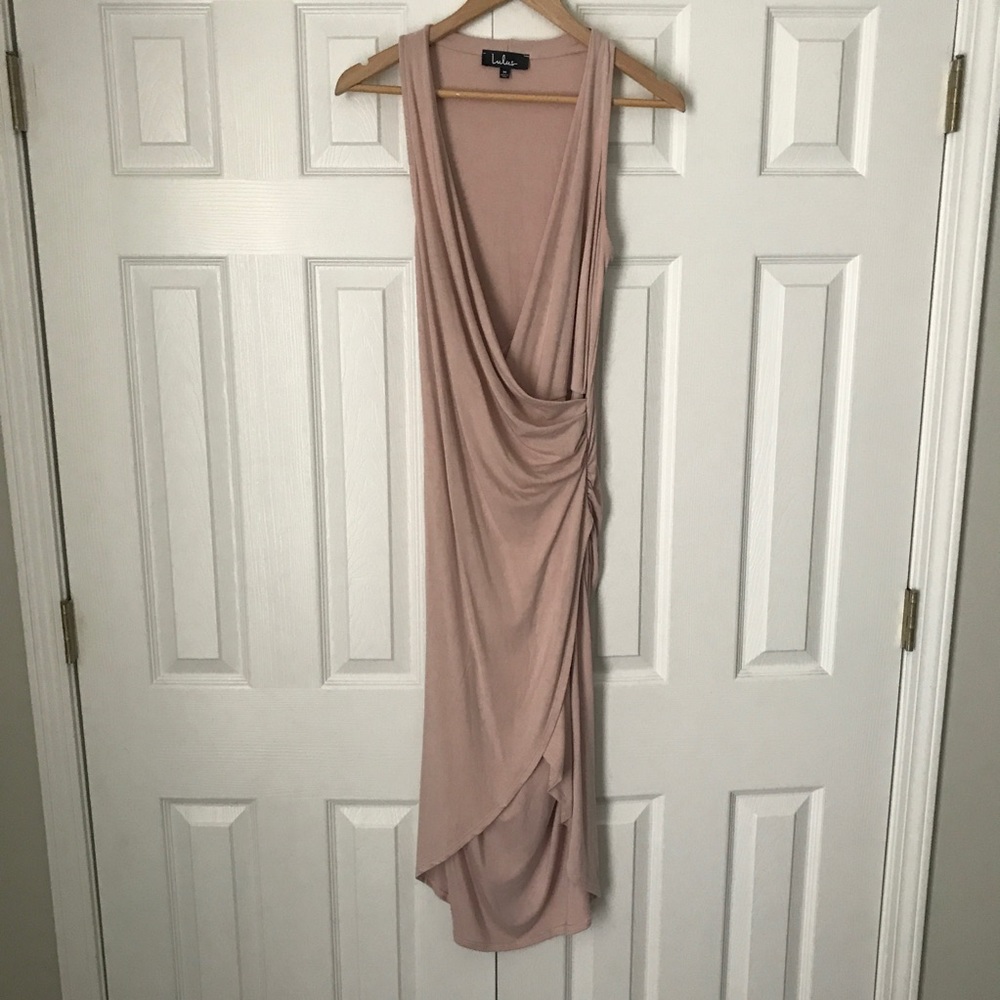 Lulus wrap bodycon dress. Medium.